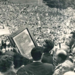 Diez años más tarde, en 1959, Toledo le recibe como ganador del Tour de Francia. (Archivo Club Deportivo de Bilbao)